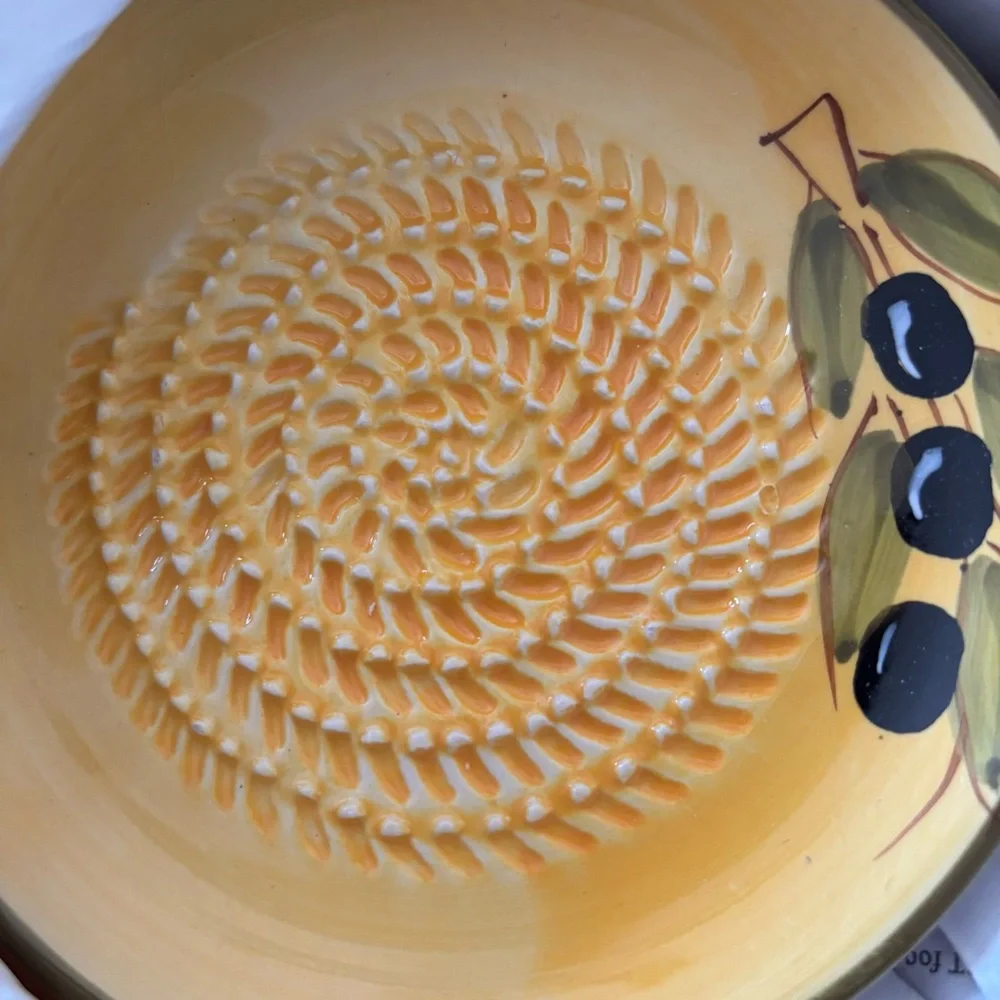 NEW As Seen On TV Yellow Olive Grater Mate Garlic/Cheese Peeler and Puree Set